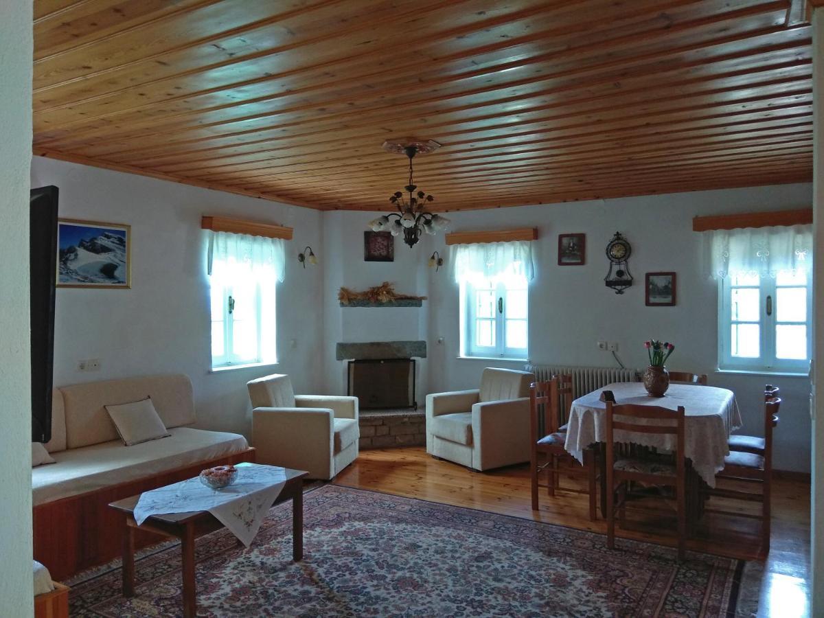 Guesthouse Iro Папигко Екстериор снимка