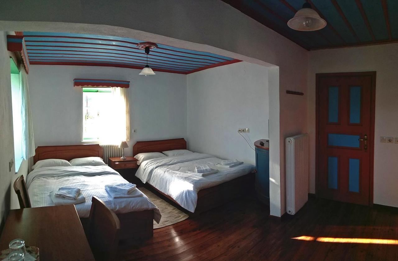 Guesthouse Iro Папигко Екстериор снимка